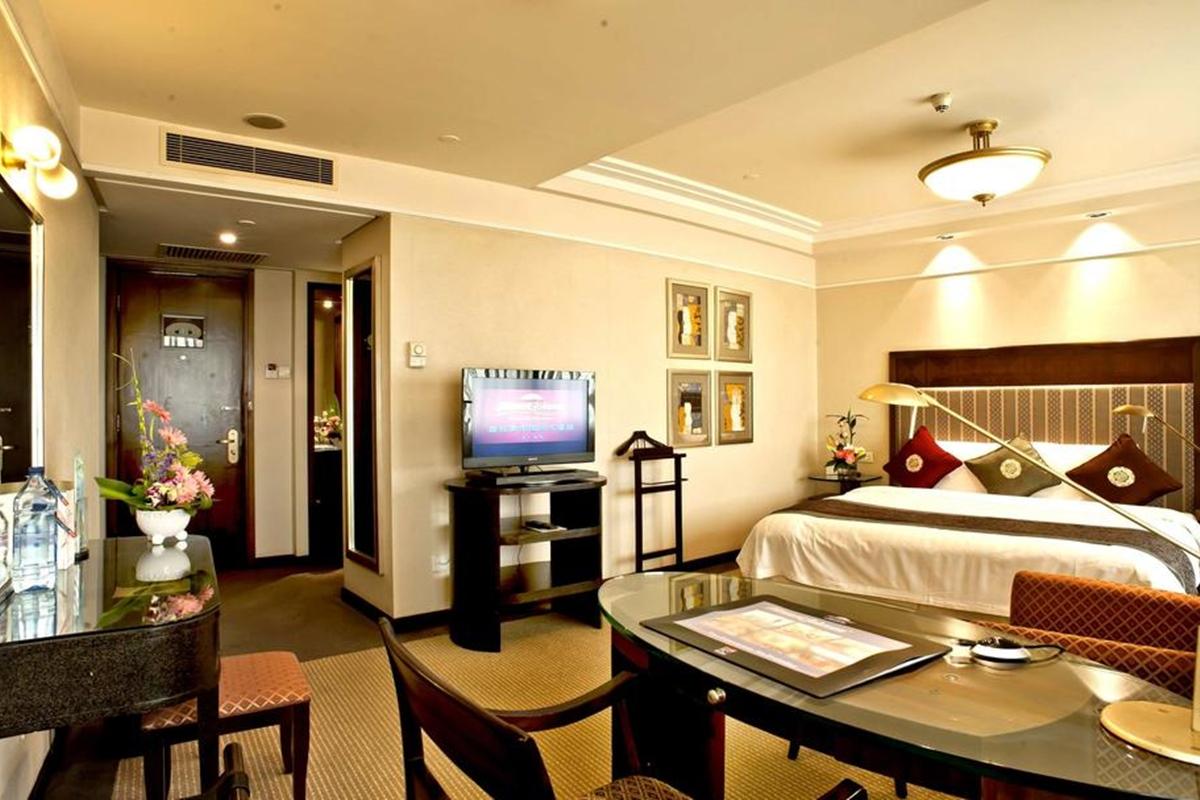 Howard Johnson Ginwa Plaza Hotel Xi'an  Exterior foto